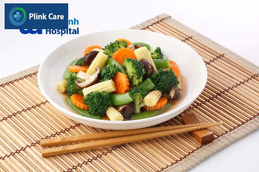 ung thư trực tràng nên ăn rau củ trái cây