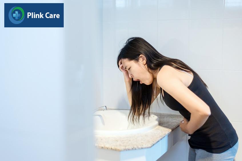 bị nóng trong cổ họng
