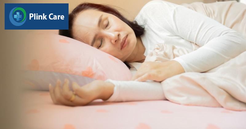 cách hết đau răng, kê cao gối khi ngủ