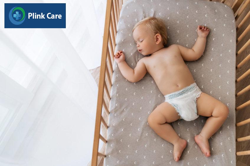 cho trẻ nằm ngửa khi ngủ để hạn chế nguy cơ đột tử