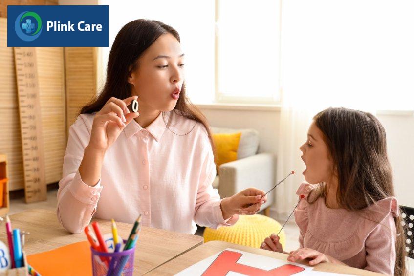 Dạy cho trẻ chậm phát triển đòi hỏi sự kiên nhẫn cao
