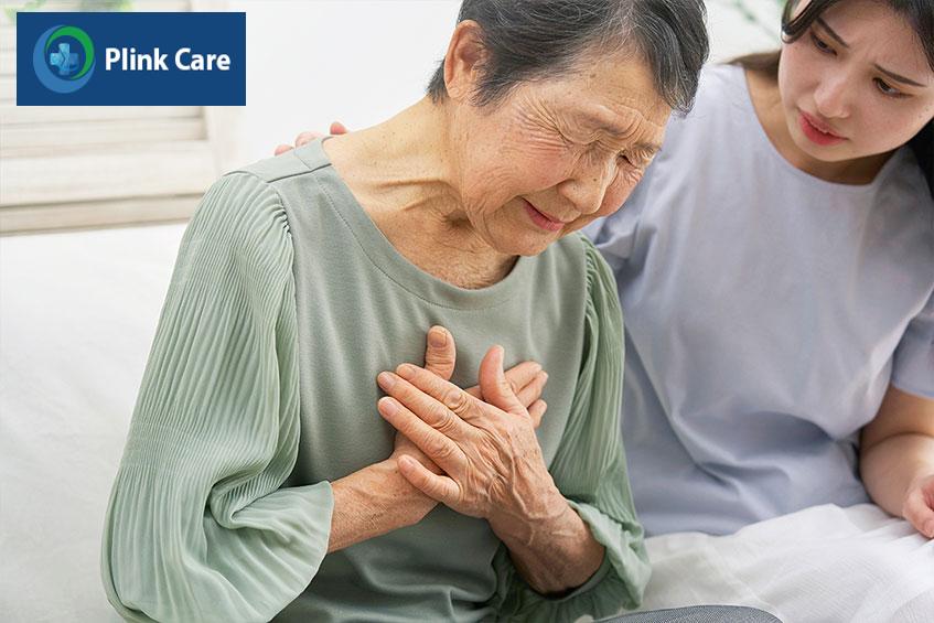 Người già bị suy tim nặng cần có sự chăm sóc, hỗ trợ tích cực từ người thân