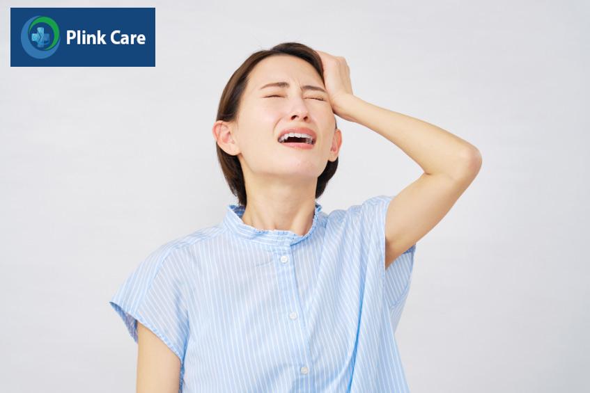 ở thời kỳ tiền mãn kinh nữ giới thường xuyên bị đau đầu