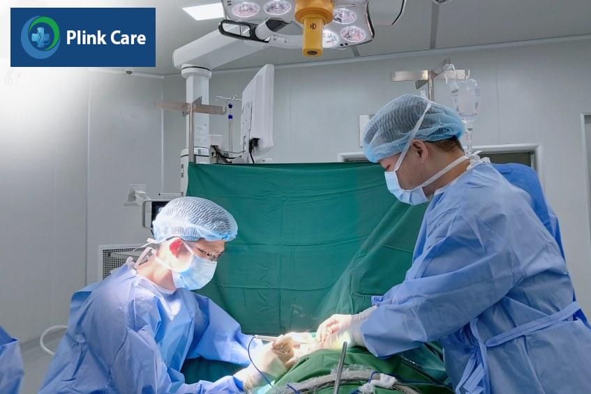 quá trình nâng ngực kết hợp
