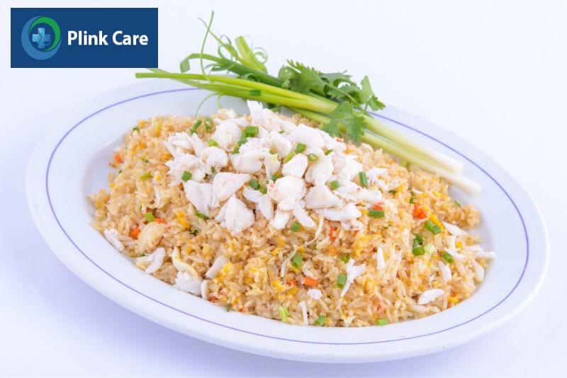Thực đơn món ăn tăng cân cho nam, cơm chiên