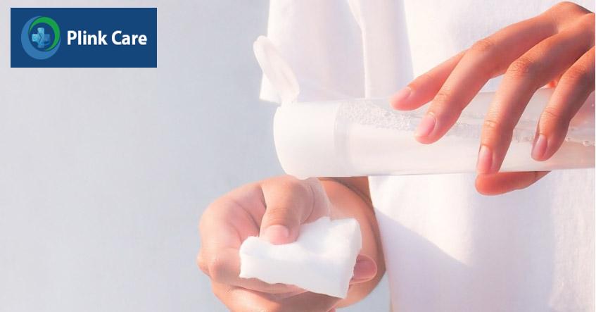 tránh sử dụng mỹ phẩm có chứa retinoid hoặc axit