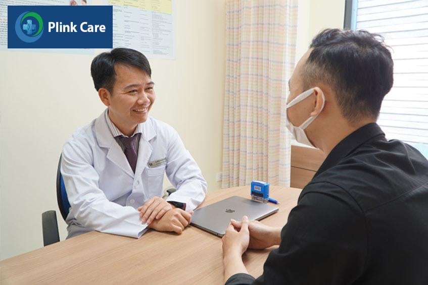 tư vấn cho khách hàng về u nang thận