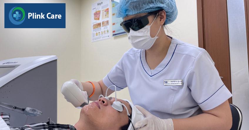 khách hàng thực hiện liệu trình ipl