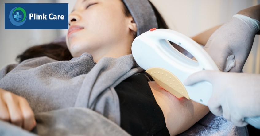 triệt lông nách có giảm mùi hôi vùng nách không