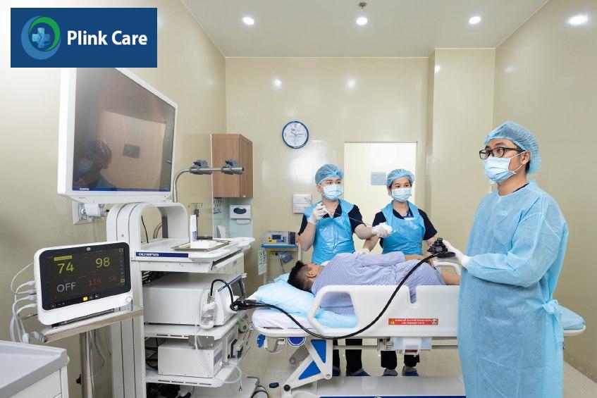 bác sĩ nội soi tầm soát ung thư tại tphcm