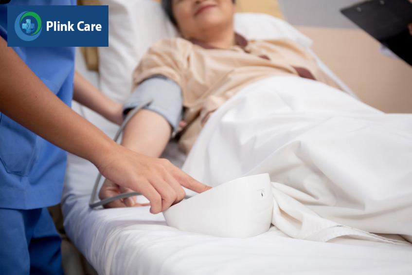 Bệnh nhân cần được kiểm tra huyết áp thường xuyên