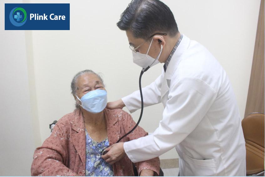 Bệnh nhân cần tuân thủ tái khám định kỳ sau can thiệp mạch vành