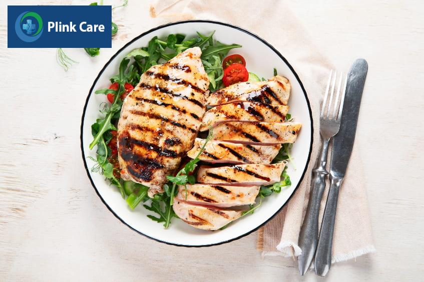 Khuyến nghị về chế độ ăn cho người xơ gan, protein