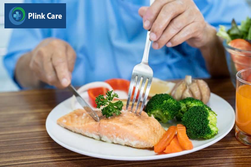 chế độ ăn uống hỗ trợ điều trị bệnh teo não