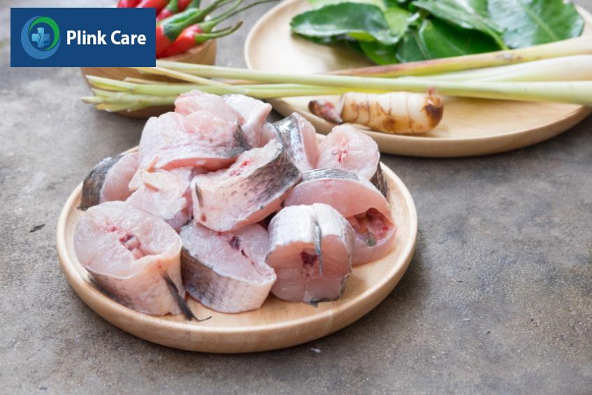 Các nguồn protein thay thế trứng vịt lộn cho người bị bệnh gút, cá lóc