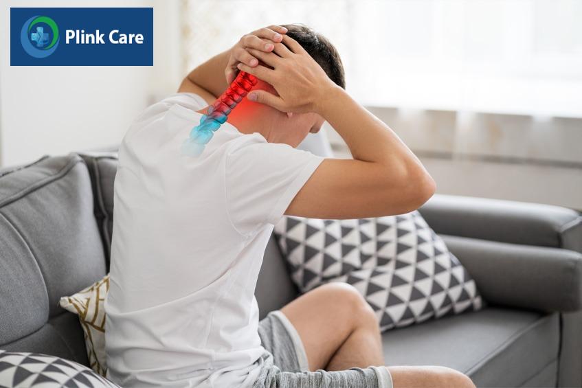 thoái hóa đốt sống cổ có nguy cơ bị đau đầu sau khi ngủ trưa