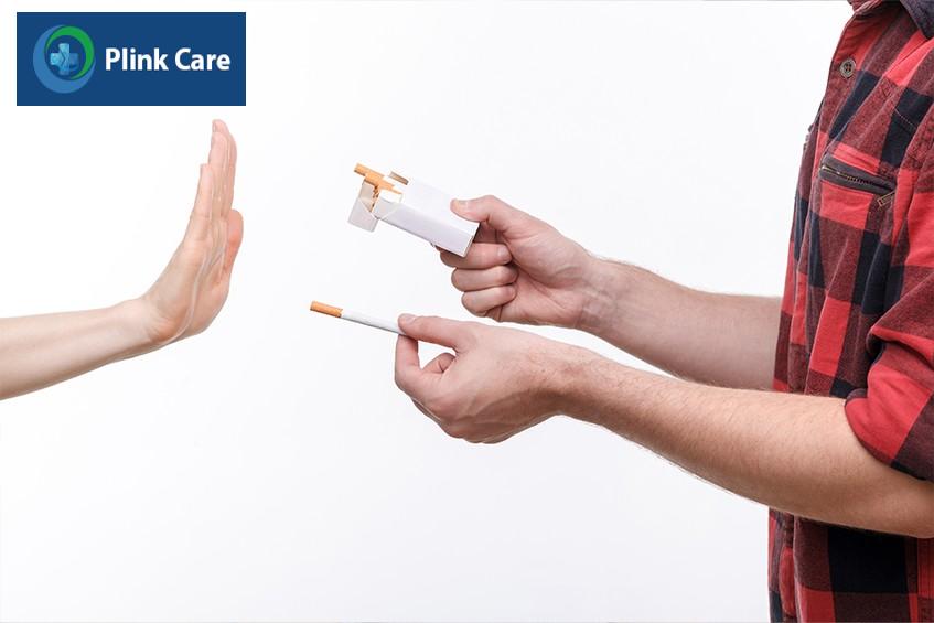 thuốc lá làm lão hóa thủy tinh thể