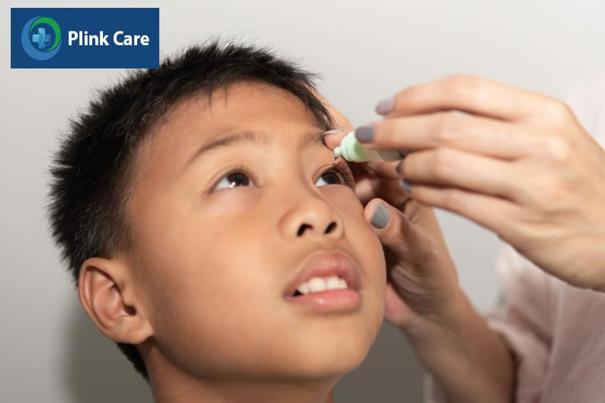 Trẻ bị viêm giác mạc sẽ được điều trị theo đúng chỉ định
