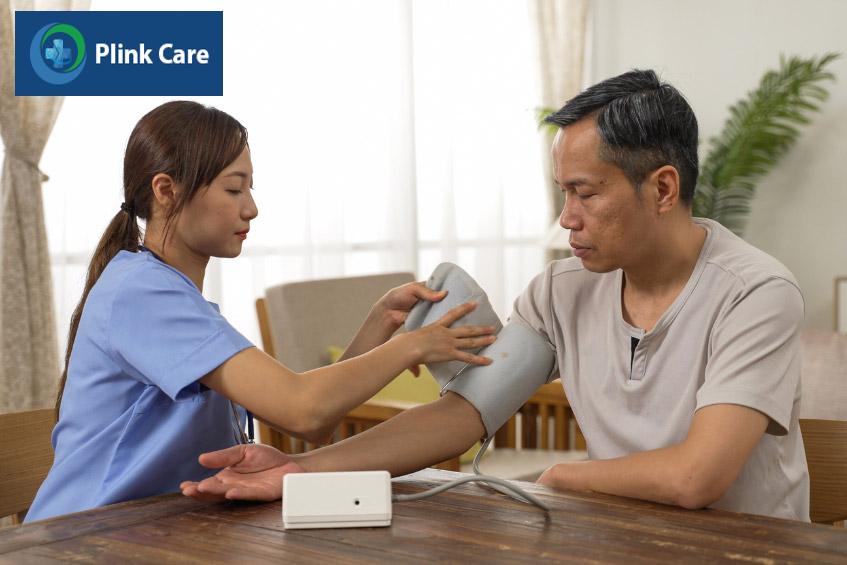 Bệnh nhân cần thường xuyên thăm sóc định kỳ để kiểm soát và duy trì huyết áp ổn định