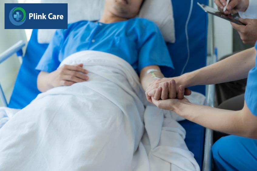 Bệnh nhân nằm bất động trong thời gian dài làm tăng nguy cơ bị huyết khối tĩnh mạch