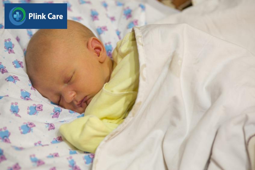 Bilirubin tích tụ quá mức trên da, khiến da trẻ sơ sinh vàng hơn