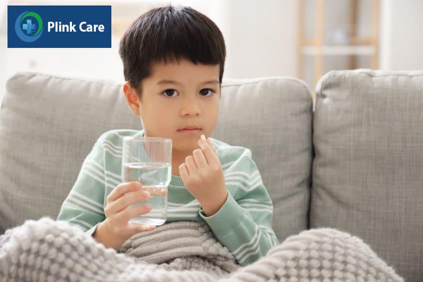 Chỉ cho trẻ viêm phổi dùng thuốc khi có chỉ định của bác sĩ