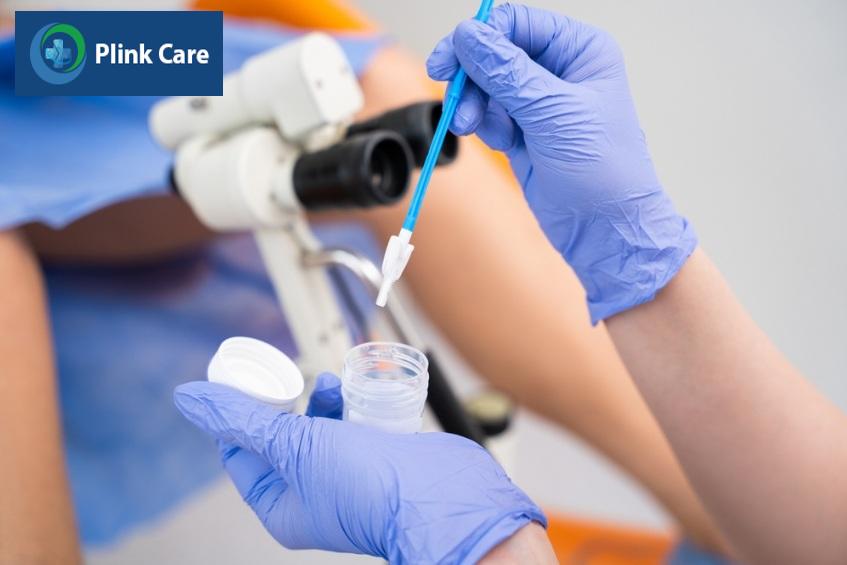 lấy mẫu bệnh phẩm trong quy trình xét nghiệm hpv