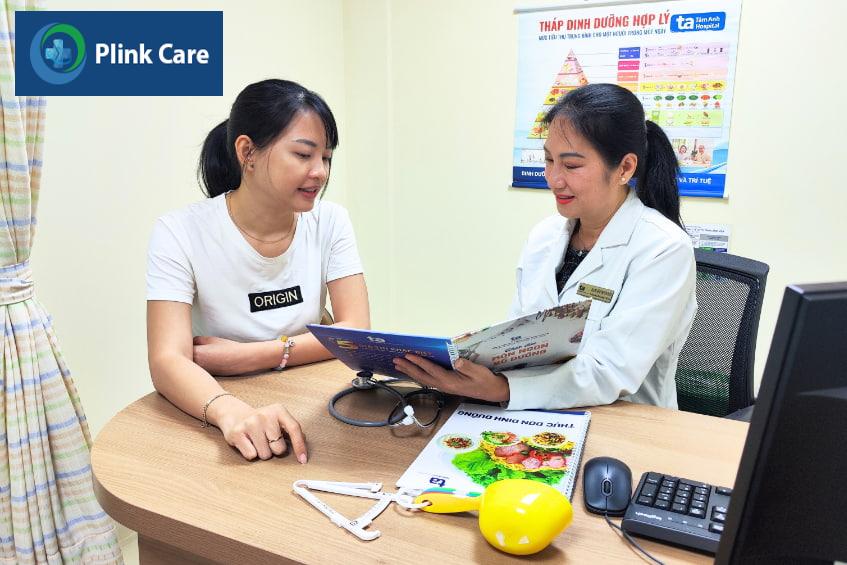 Khám và tư vấn, thiết kế thực đơn cho người suy dinh dưỡng tại PlinkCare