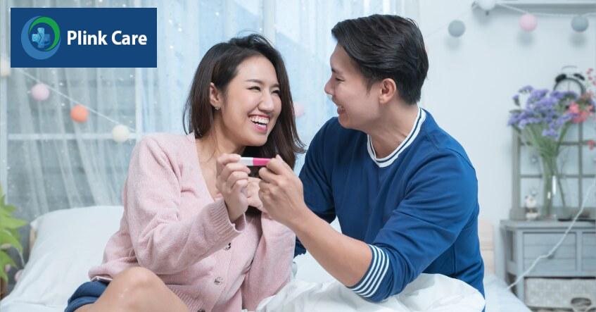 xác định có thai hay không bằng que thử