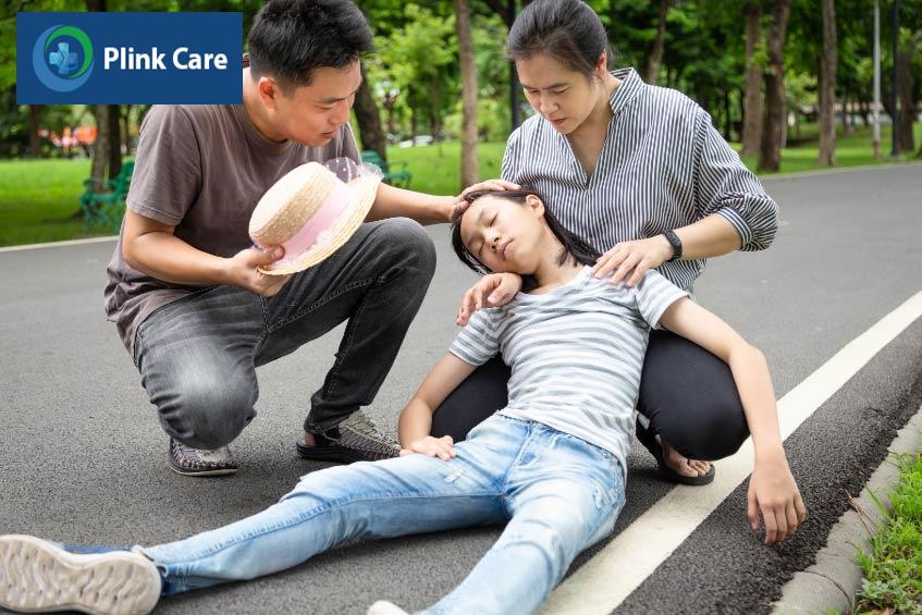 Cần xử trí nhanh chóng khi thấy một người có biểu hiện chèn ép tim