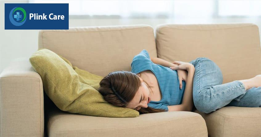 Áp lực vùng bụng dưới hoặc lưng gây đau, mệt mỏi với phụ nữ bị viêm bàng quang