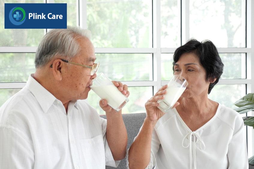 bị gan nhiễm mỡ nên uống gì, Sữa tươi tách béo, không đường