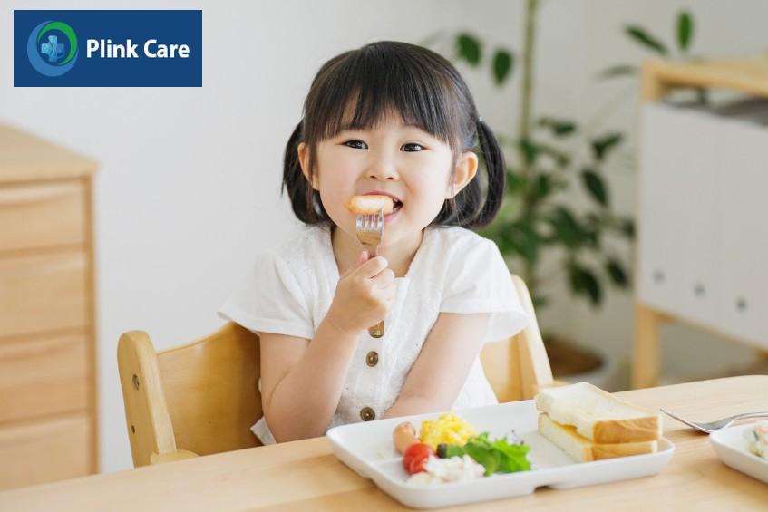 Bố mẹ nên xây dựng chế độ dinh dưỡng đa dạng