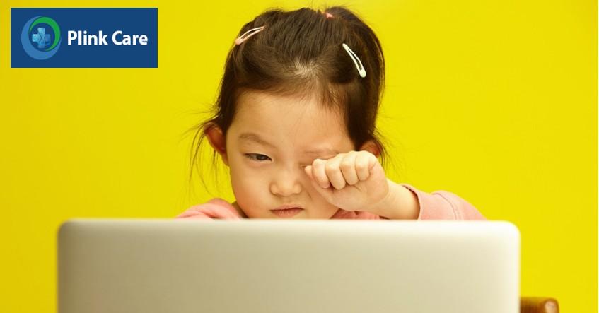 hay dụi mắt là triệu chứng quặm mi