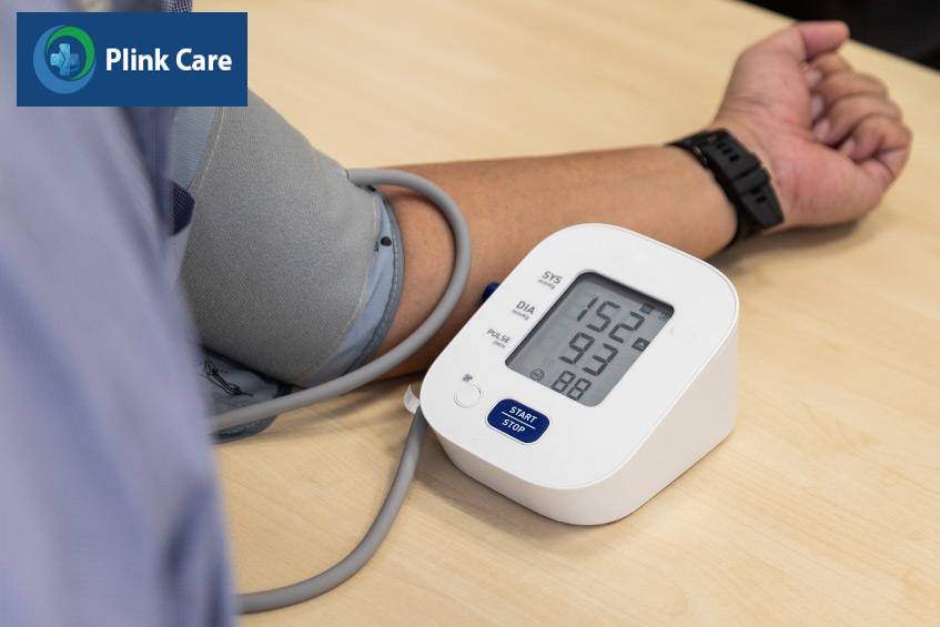 Tăng huyết áp độ 1 có nguy cơ cao trở lên nên được khởi trị bằng thuốc và thay đổi lối sống