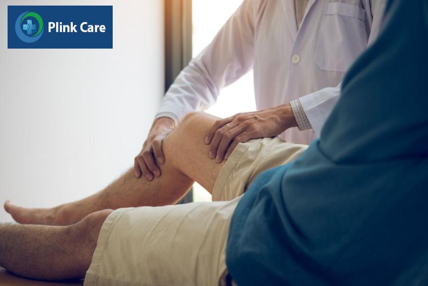 Thăm khám và theo dõi bệnh lý gây sưng phù khớp gối